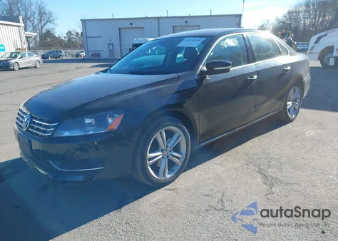 2014 Volkswagen Passat 2.0L Tdi Se из США, поврежденный, VIN 1VWBN7A35EC121315